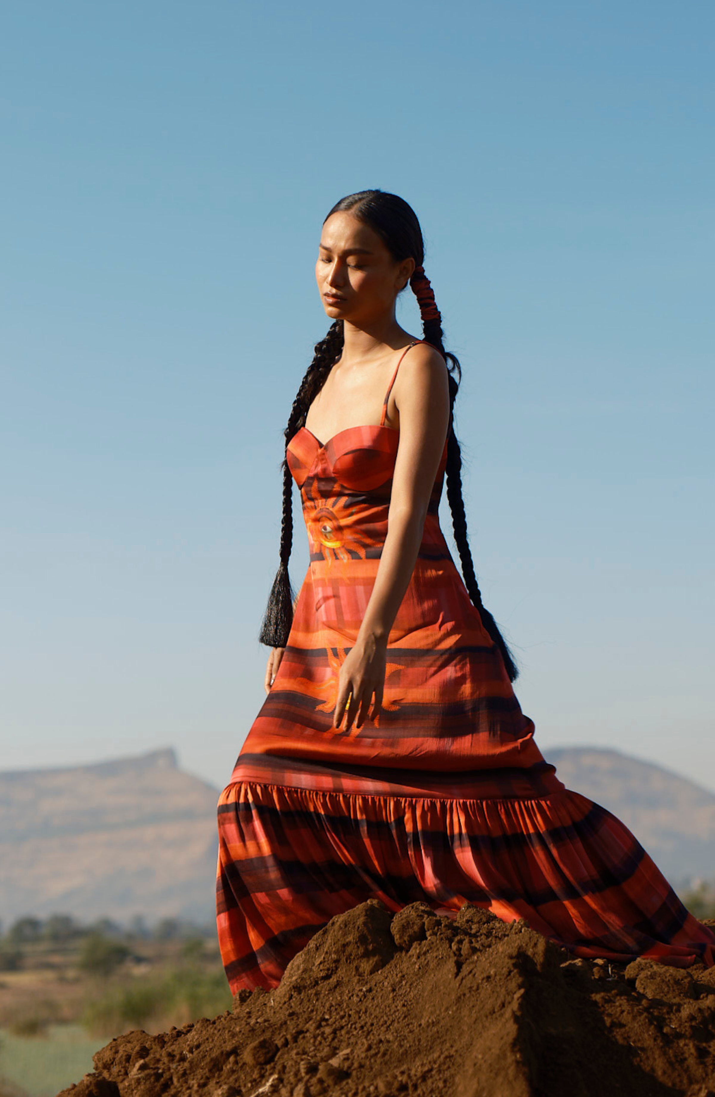 SCARLET MAXI DRESS