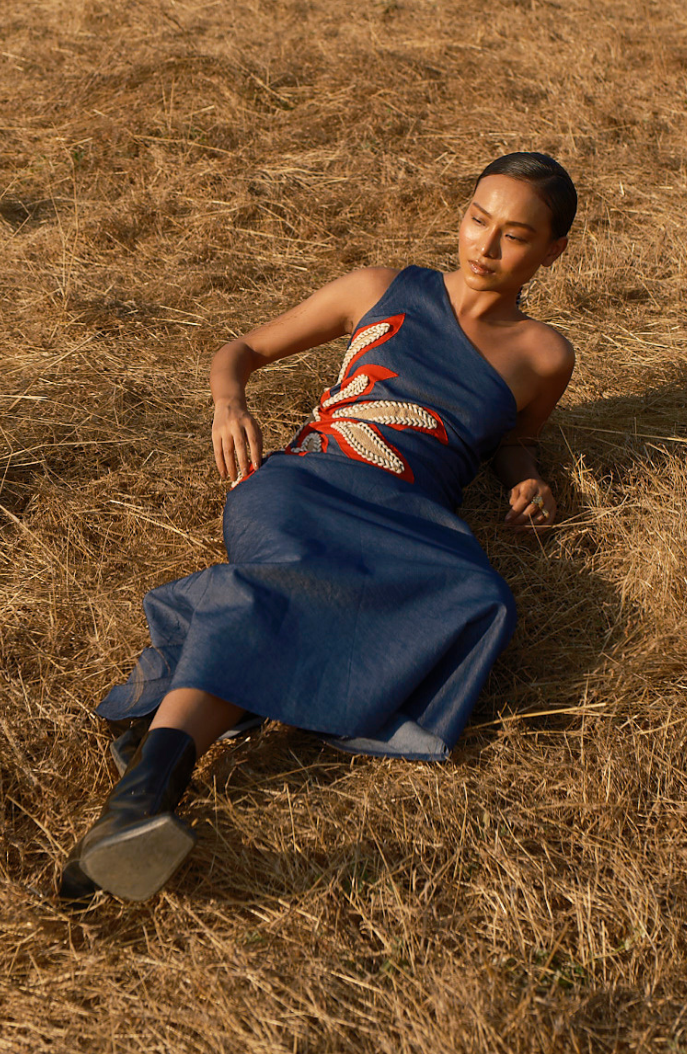DENIM OFF- SHOULDER DRESS