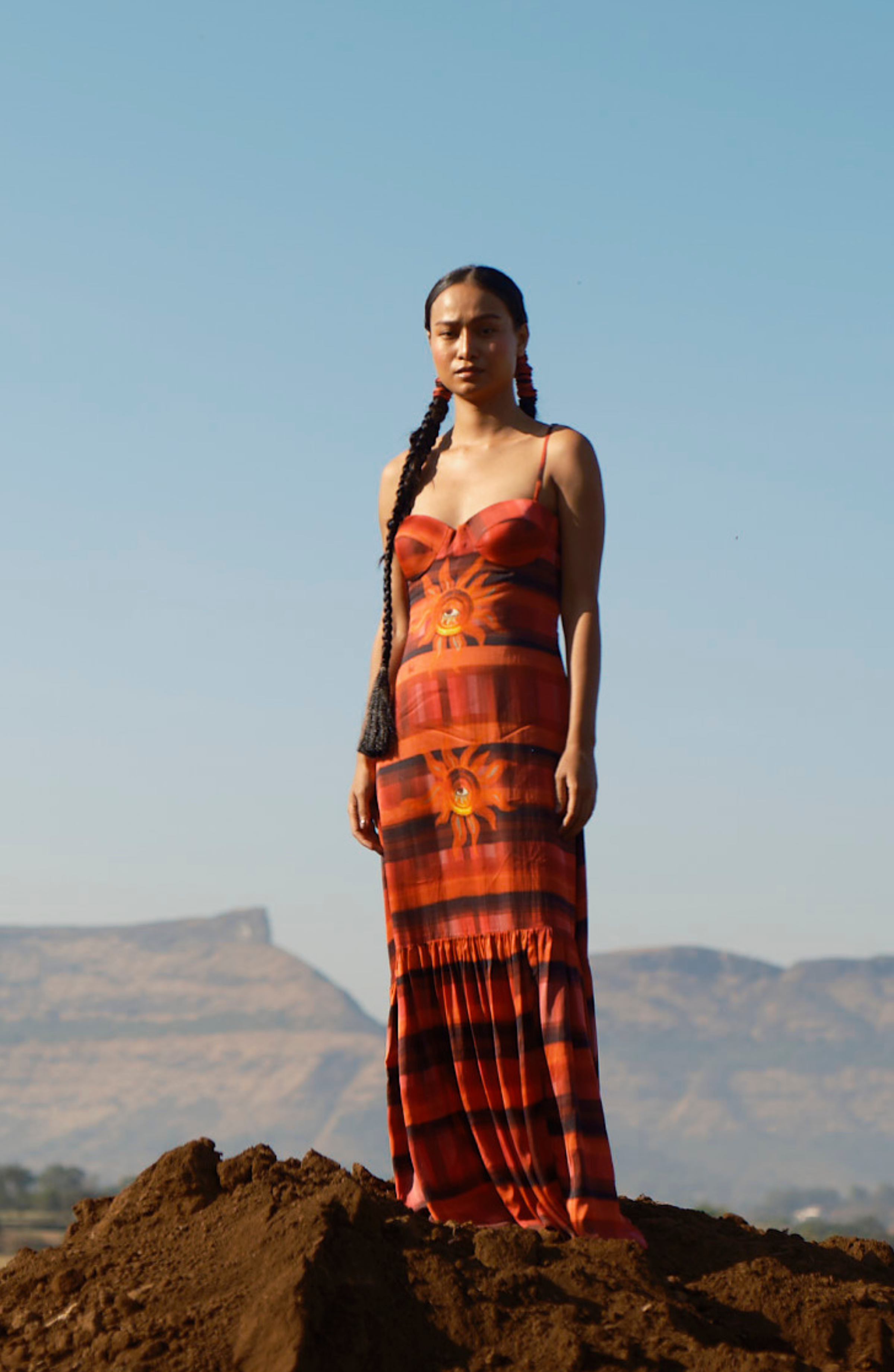 SCARLET MAXI DRESS