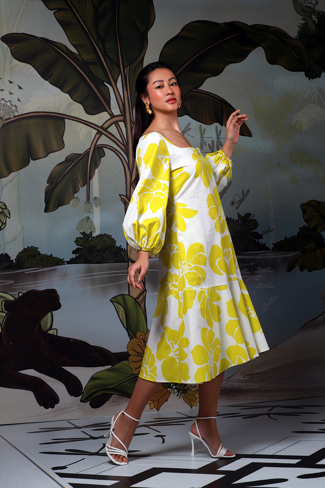 LIME SONDER TEA LENGTH DRESS