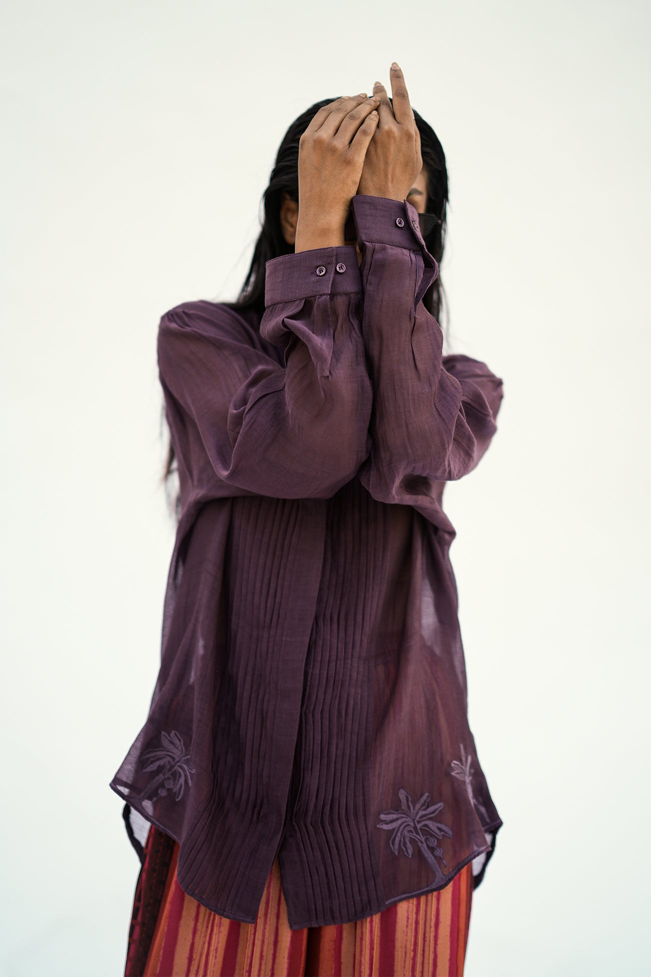 BURGUNDY PLEAT TOP