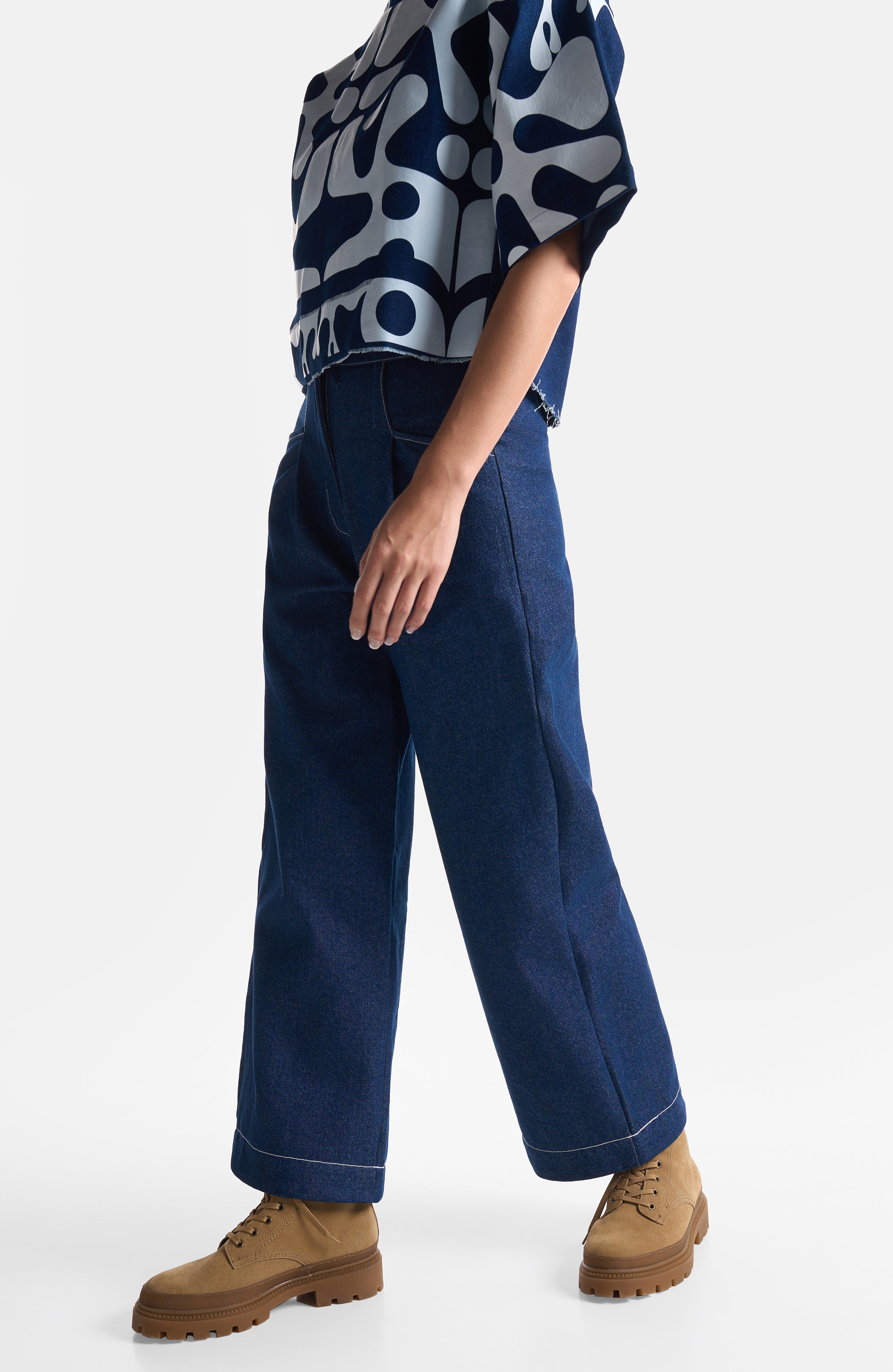 DENIM PLEAT PANTS