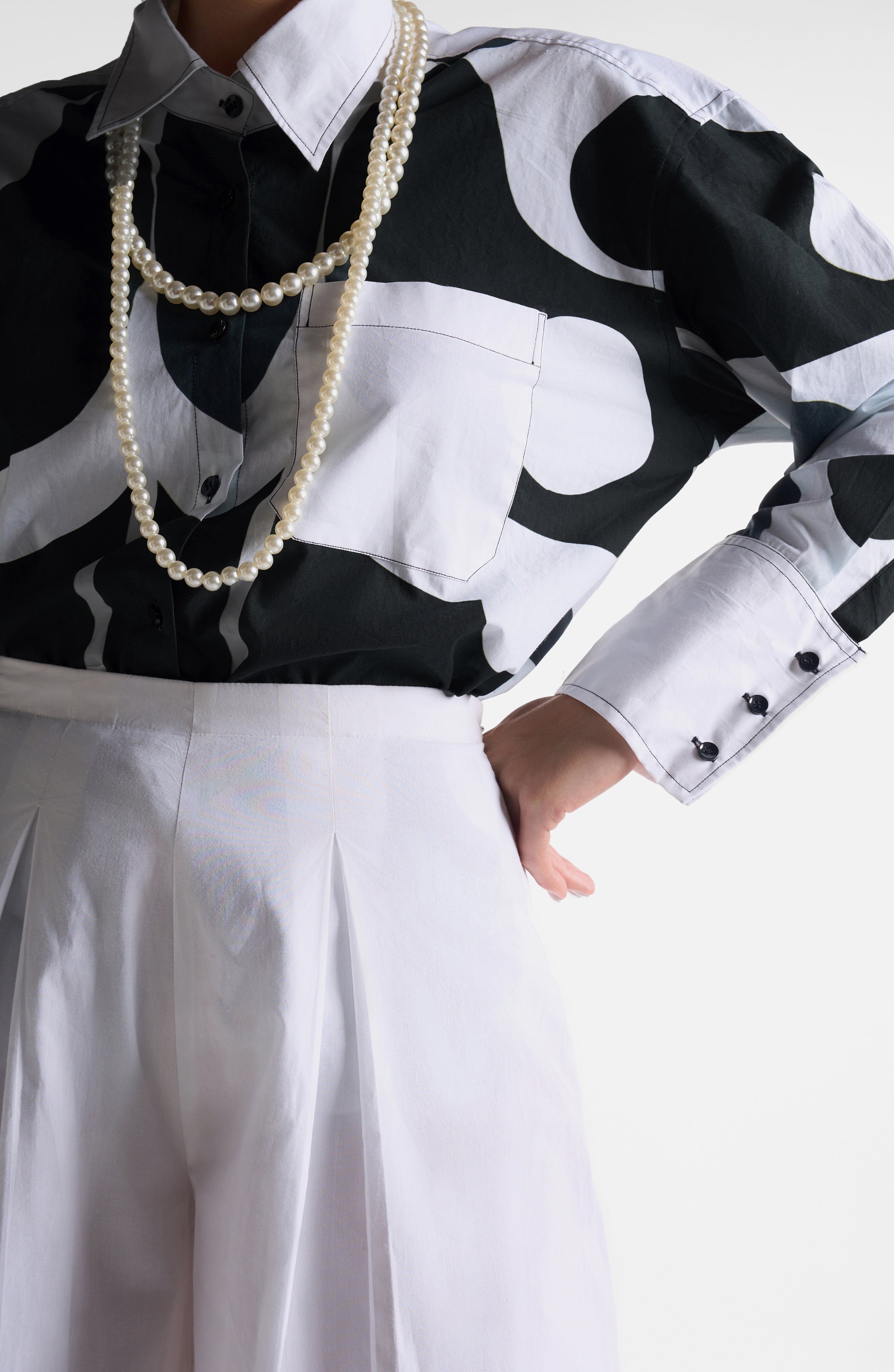 PEARL WHITE PANTS