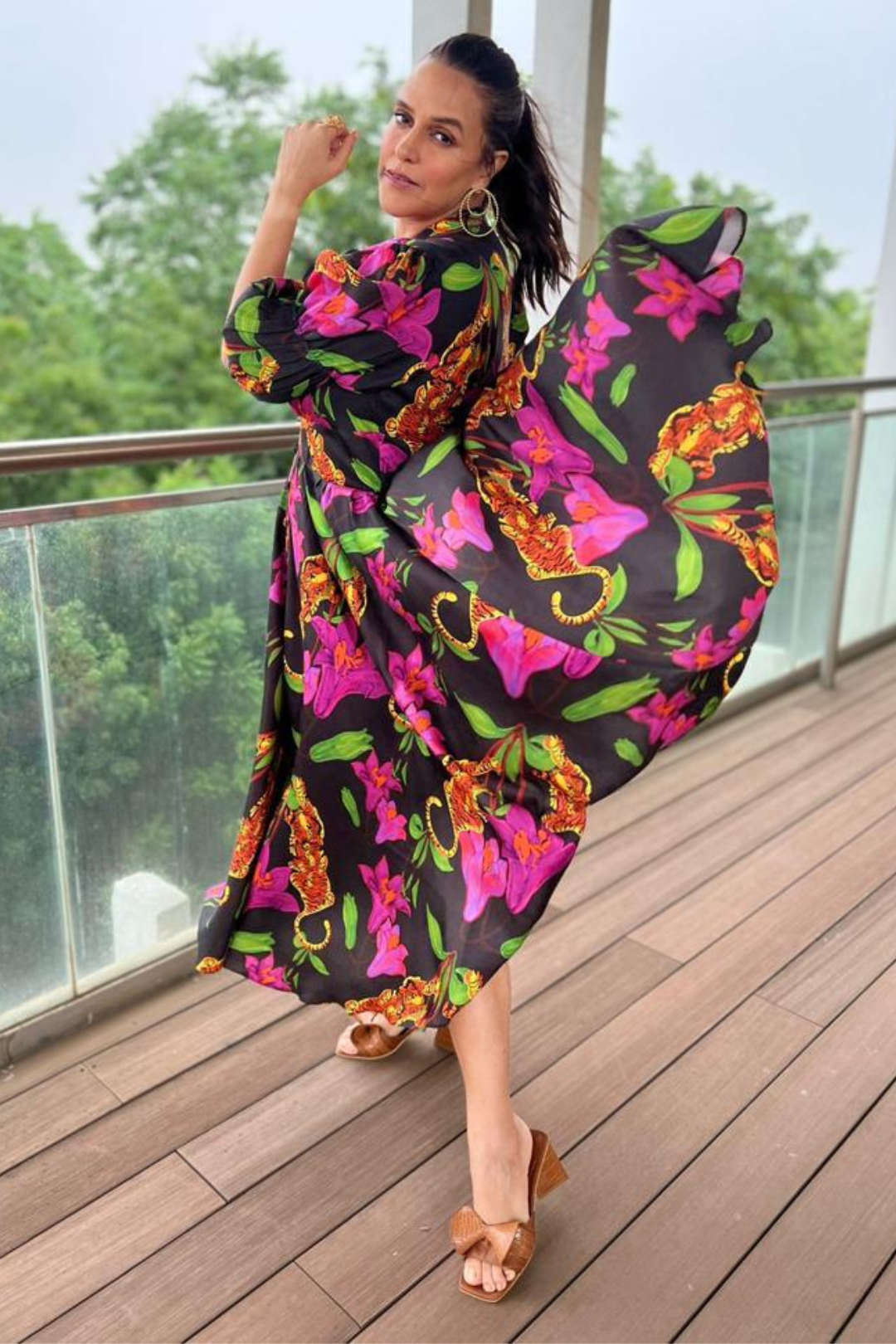 VICTORIA EMPIRE DRESS