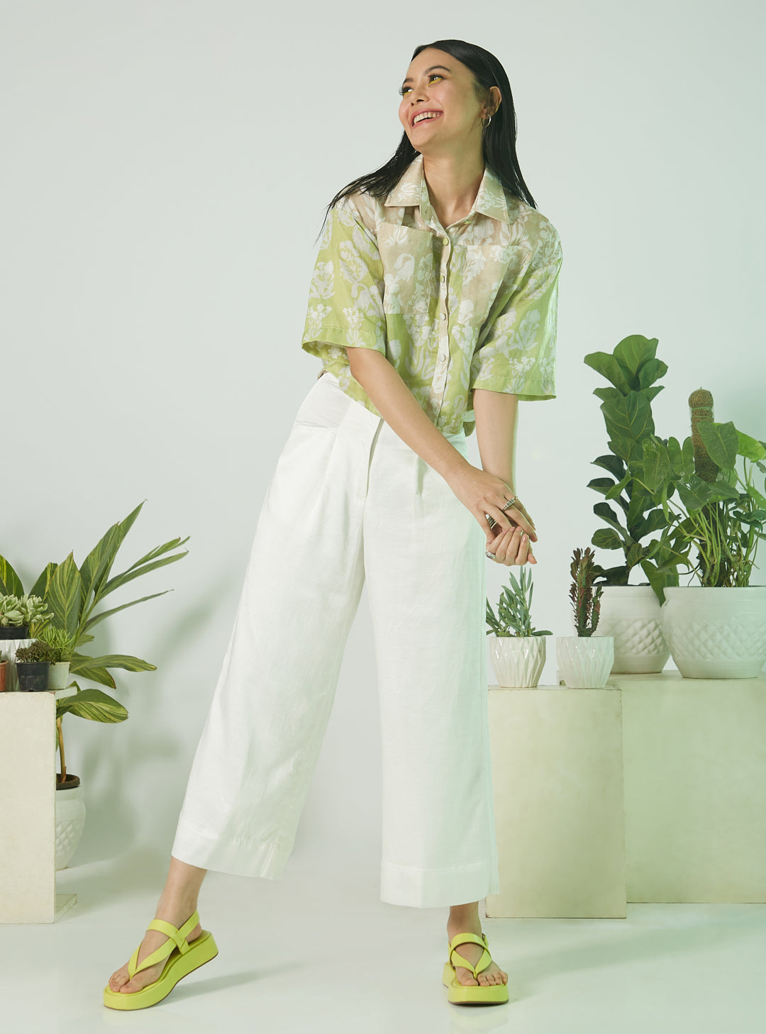 THE ENTHRAL TOP