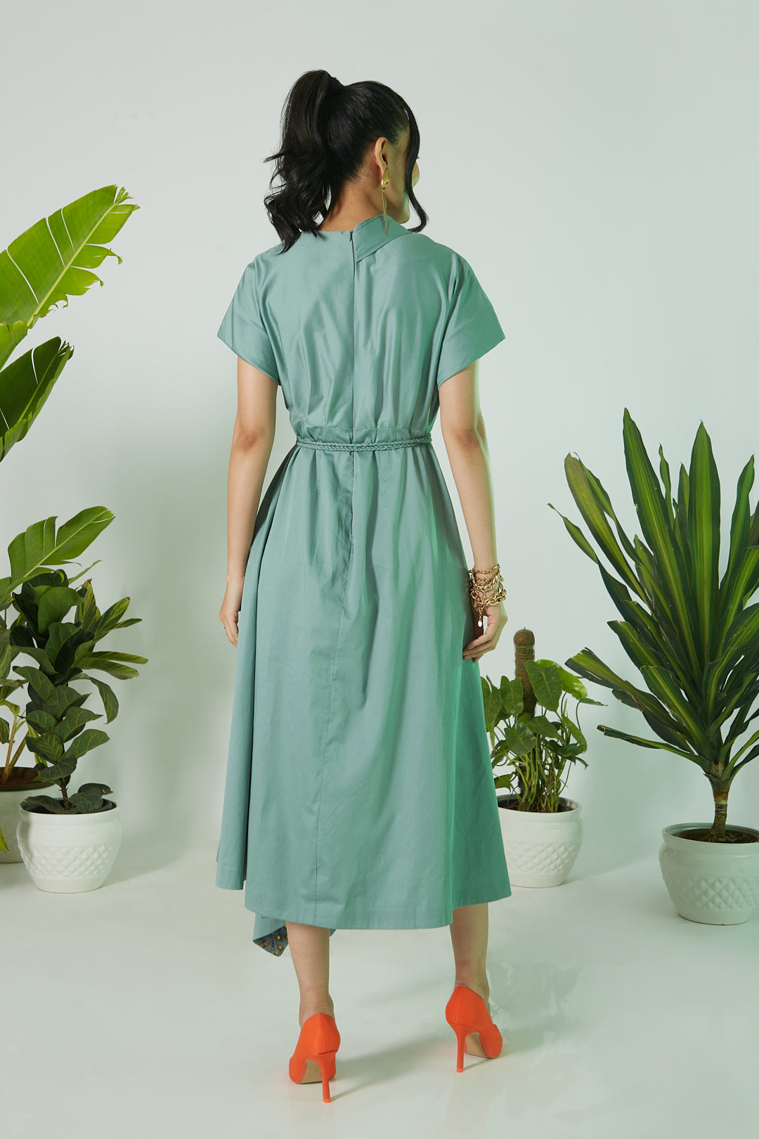 THE CRYPTIC DRESS