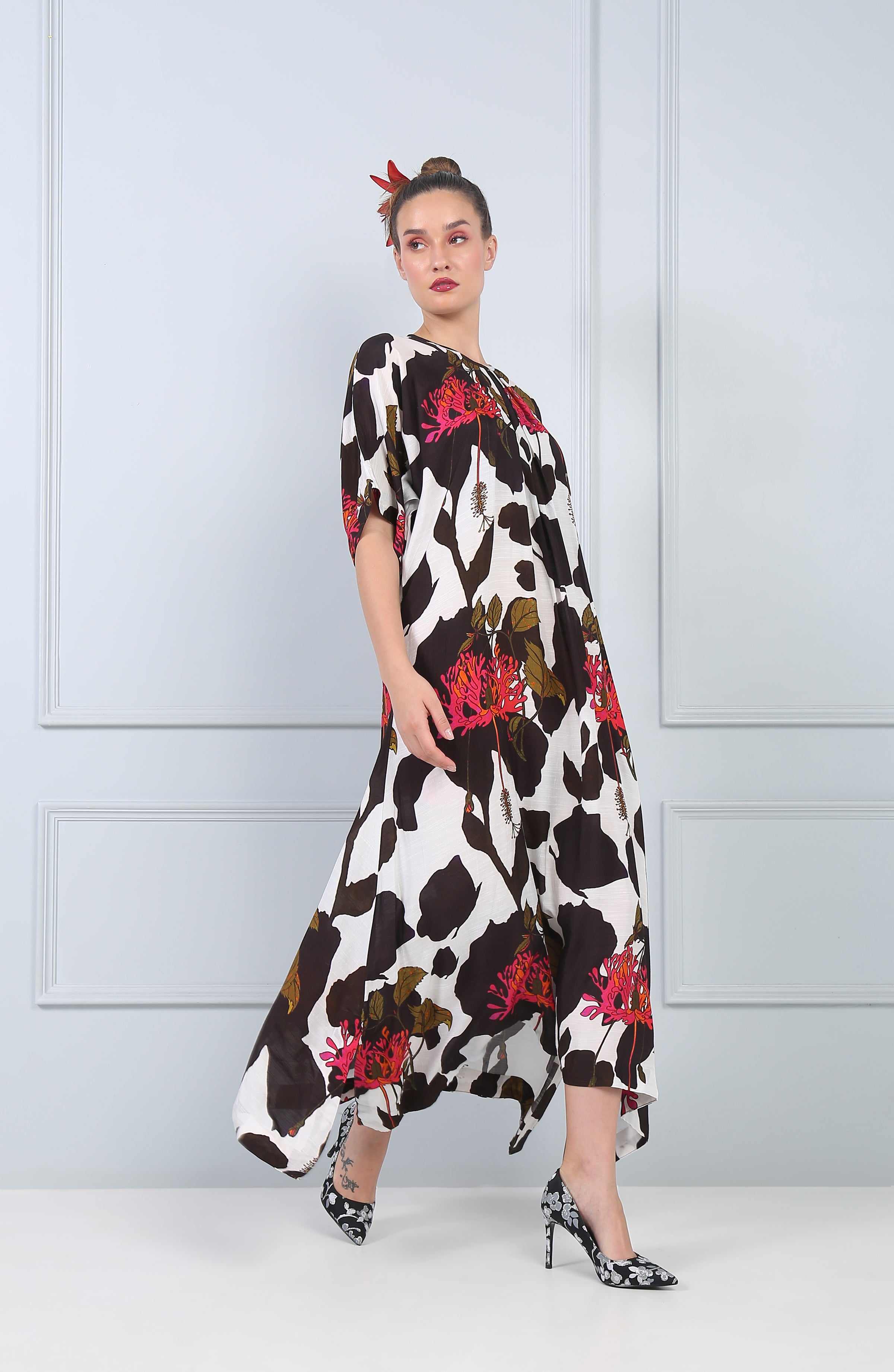 CARMEL WHITE HIBISCUS KAFTAN