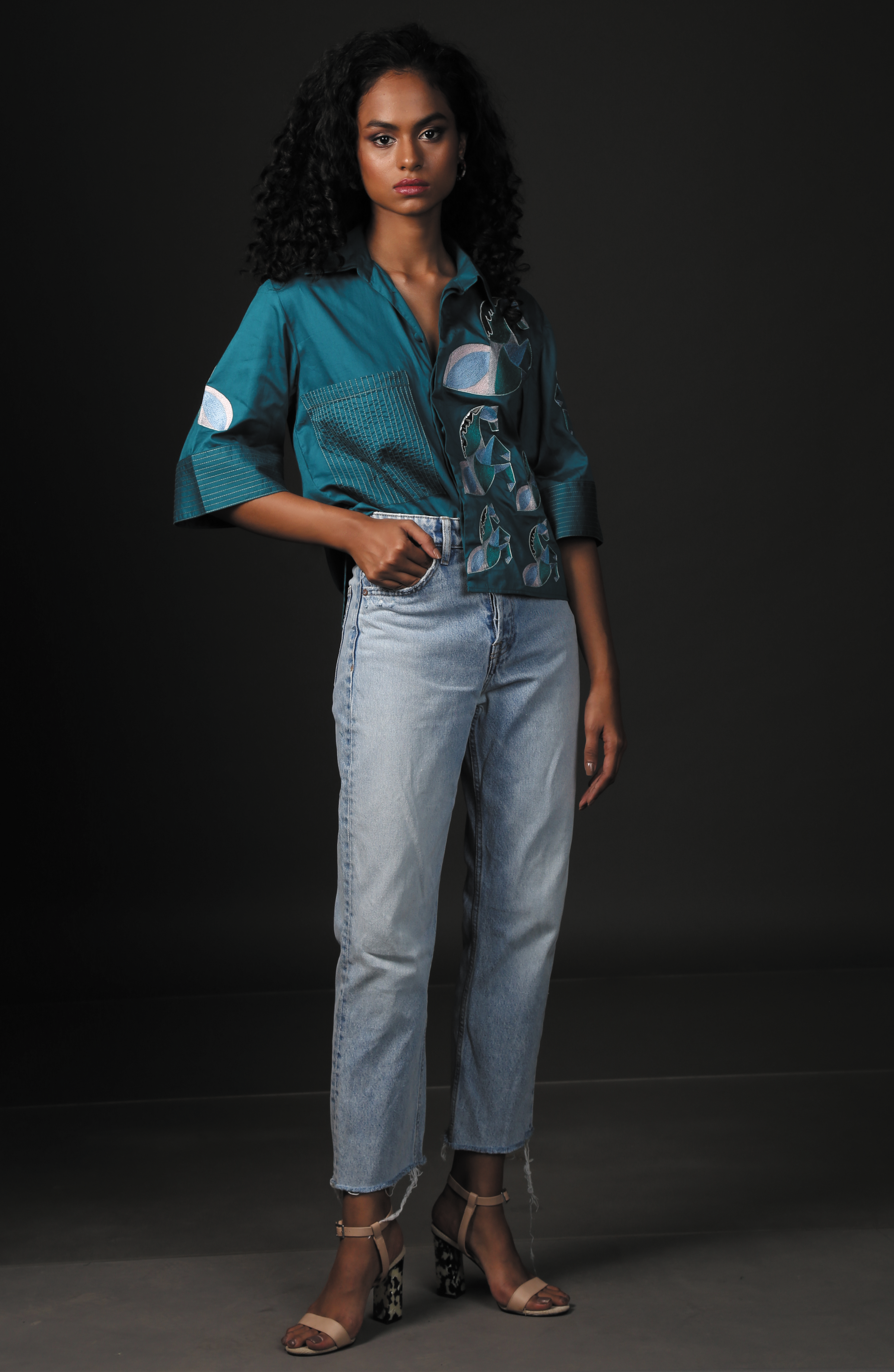 HANDCRAFTED TEAL STALLION PRINT TOP
